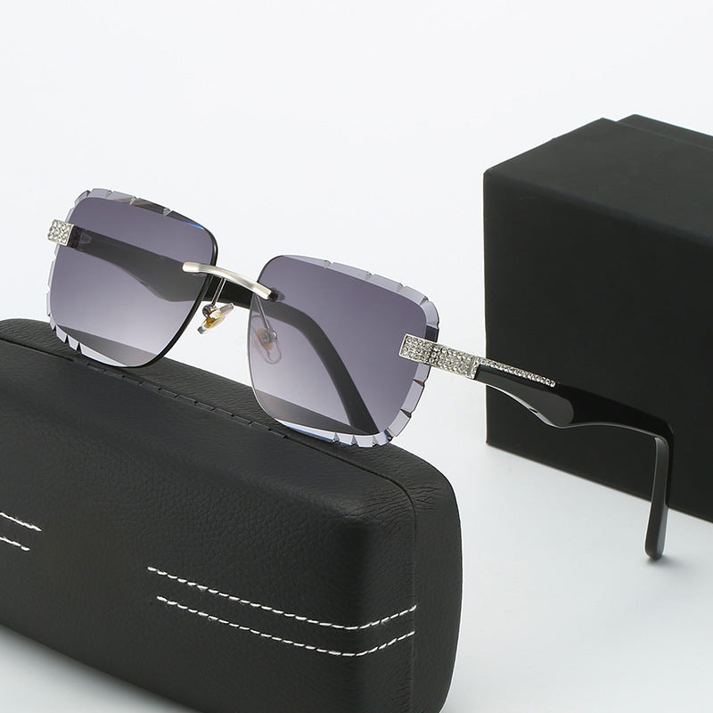Damen Modische Sichtbrille mit luxuriösen Akzenten Brehn