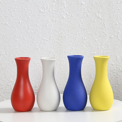 Zeitgenössische Matte Keramik Blumenvase Brehn