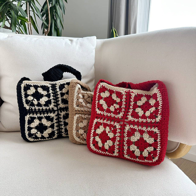 Gehäkelte Umhängetasche mit Folkloristischem Design Brehn