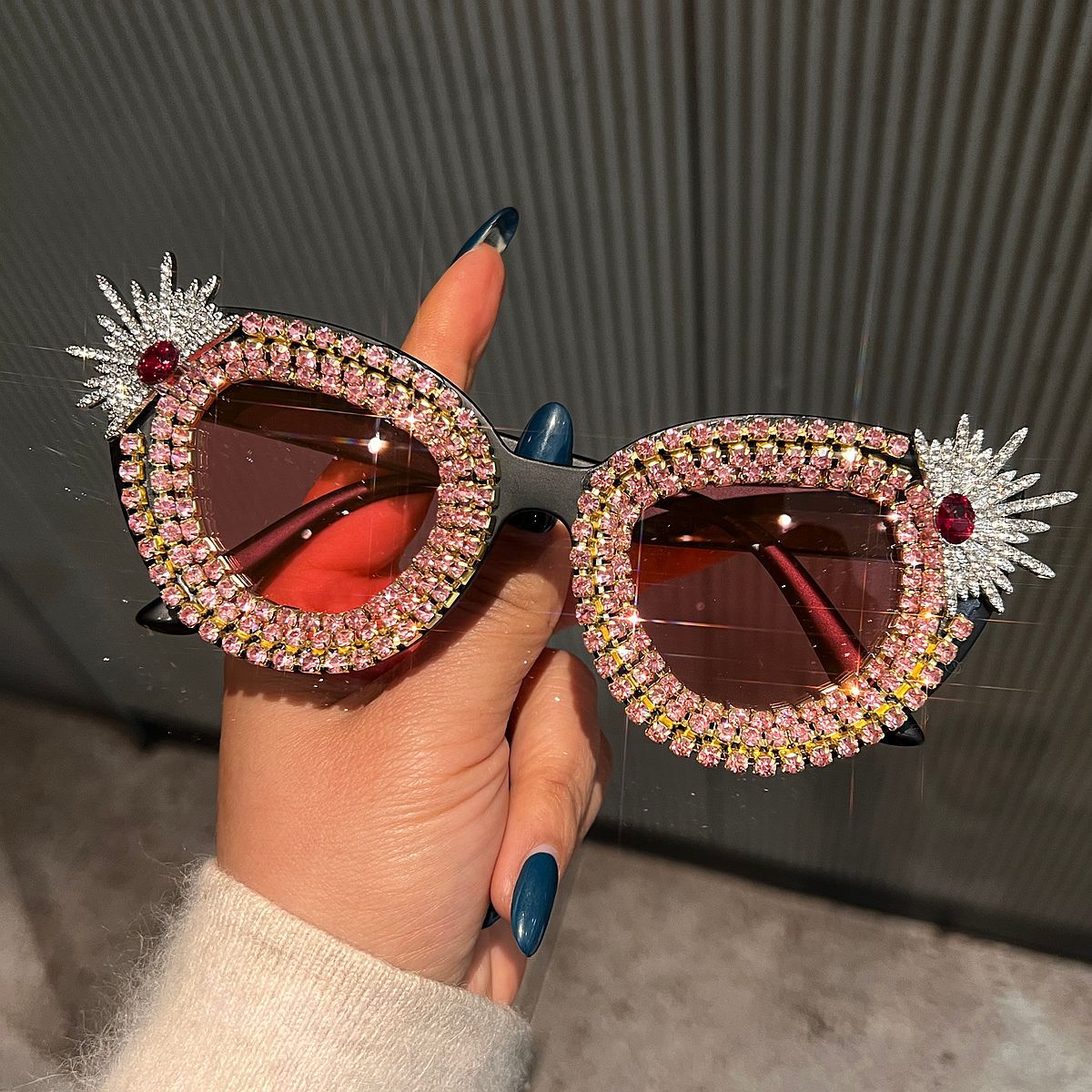 Damen Sonnenbrille mit funkelnder Kristallverzierung Brehn