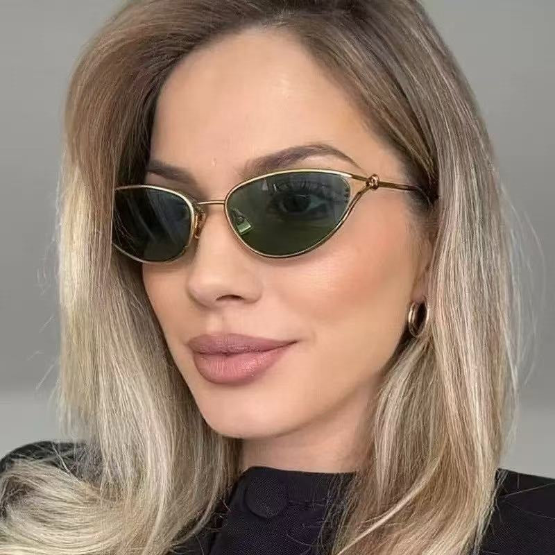Damen Cat-Eye Sonnenbrille mit elegantem goldenen Rahmen und polarisierten Gläsern Brehn