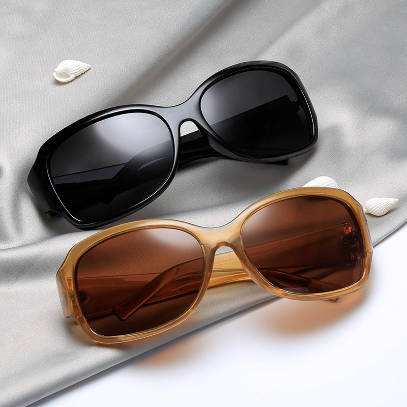 Damen stilvolle oversized Sonnenbrille mit elegantem Muster Brehn