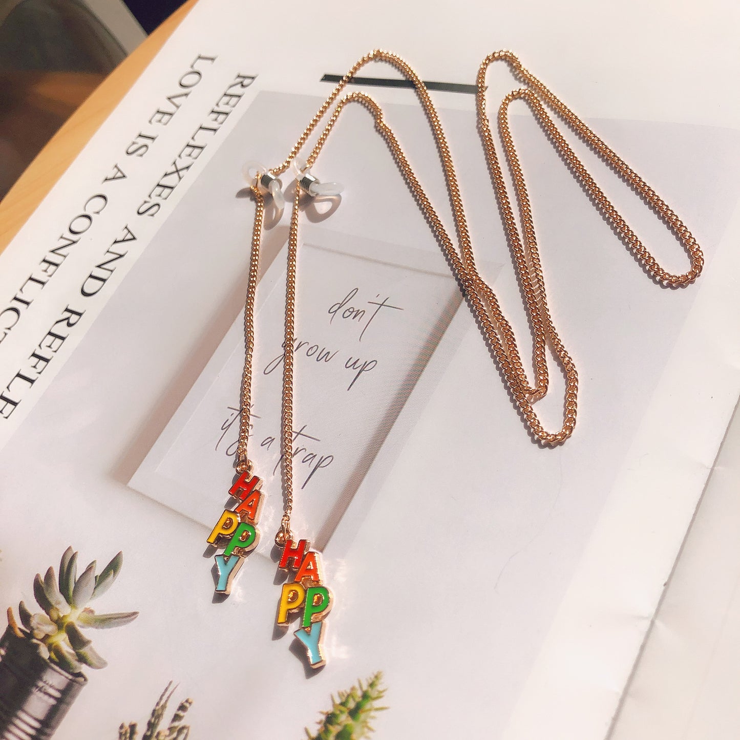 Stylische Dual Charm Brille Kette Brehn