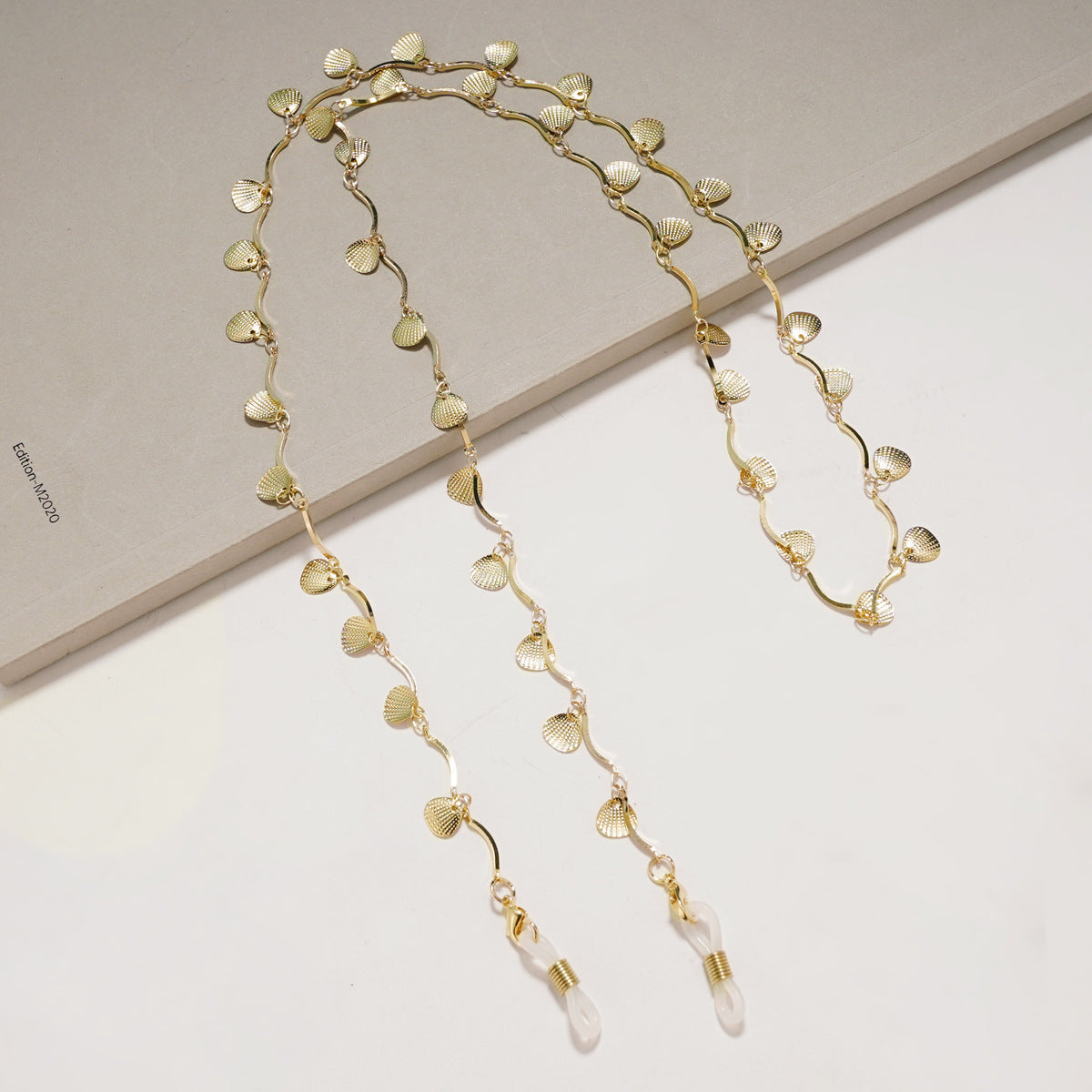Starry Chain Brillenhalter Brehn
