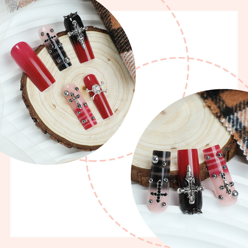 Gothic-Themed Press-On Nail Set Brehn