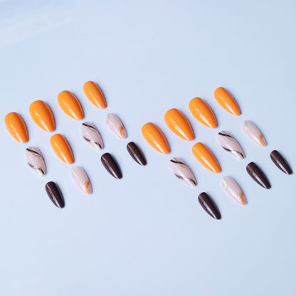 Premium Stilvolle Nagelkunst