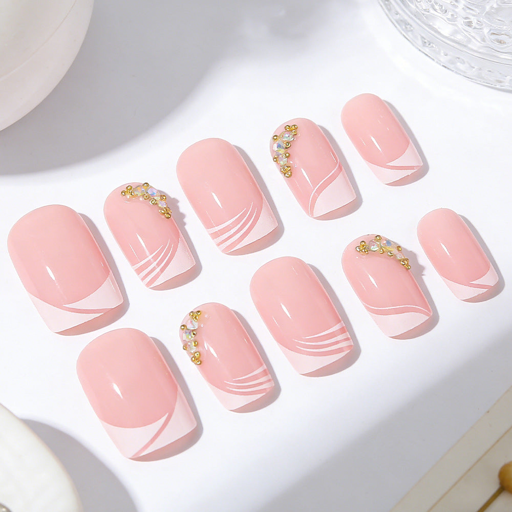 Elegante Französische Spitze Press-On Nagelkunst Brehn