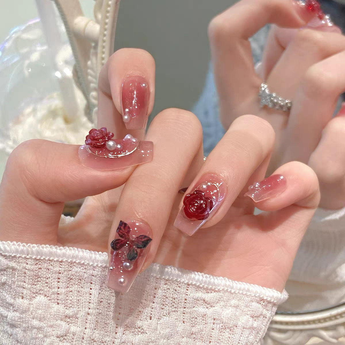 Künstlerische Nagelspitzen Brehn