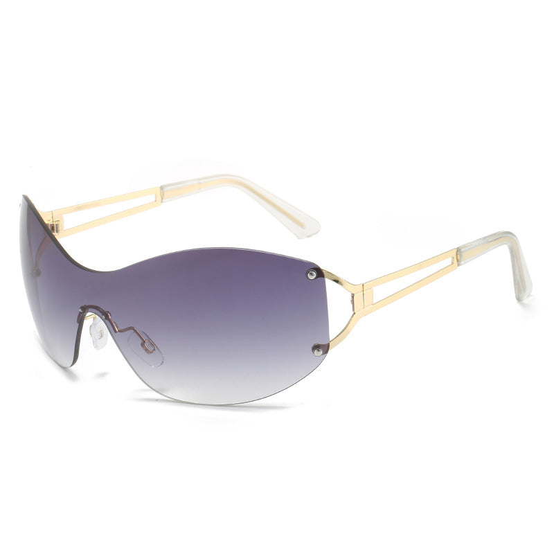 Futuristische Ultra-Wrap Sonnenbrille mit metallischen Akzenten Brehn