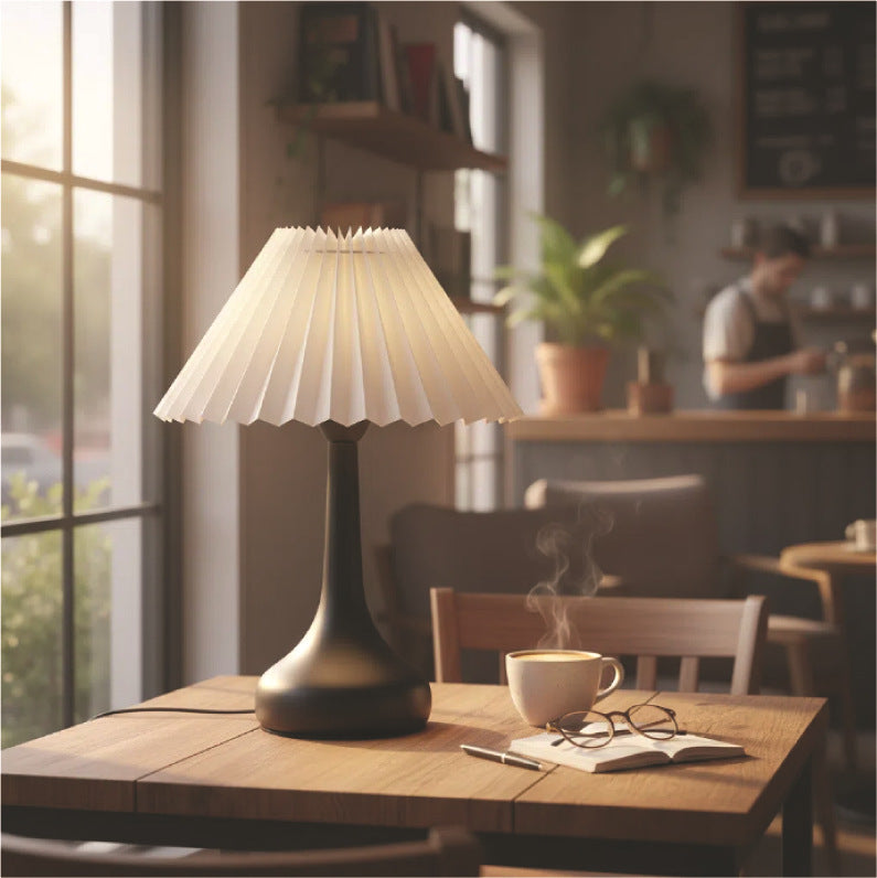 Florale Akzent Tischlampe
