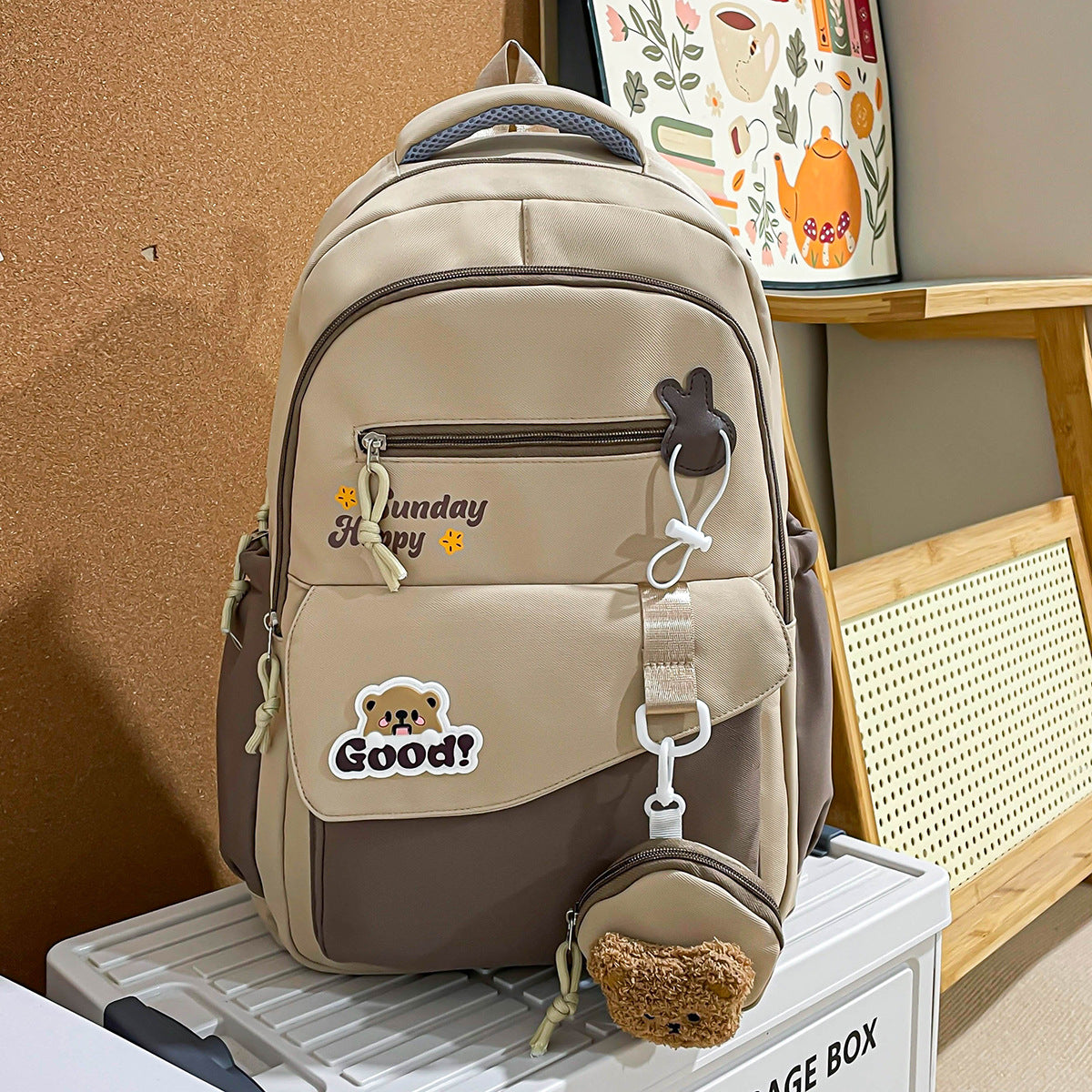 Rucksack mit Verspieltem Design und Gut Strukturierten Fächern Brehn