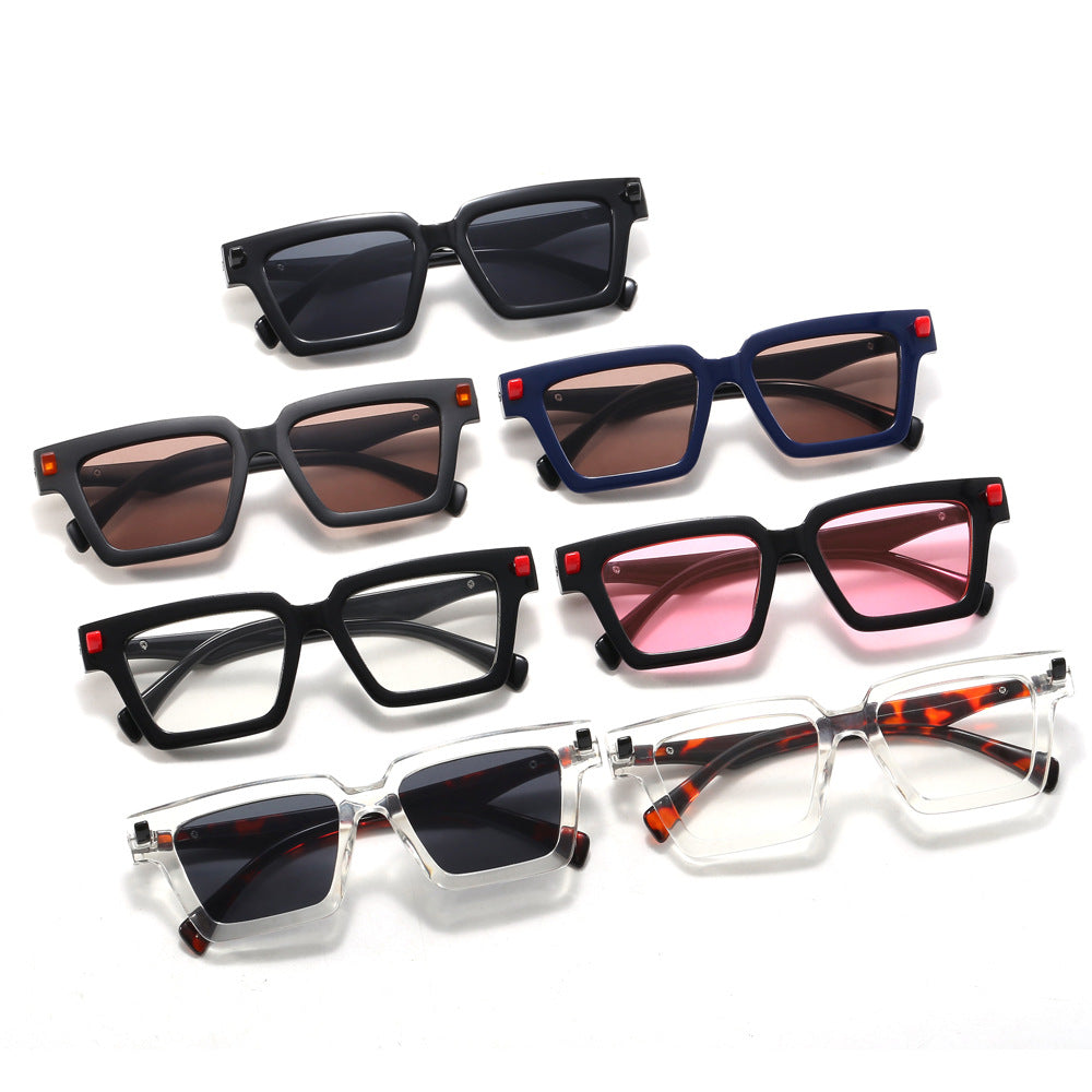 Damen modische Sonnenbrille mit einzigartigen geometrischen Akzenten Brehn
