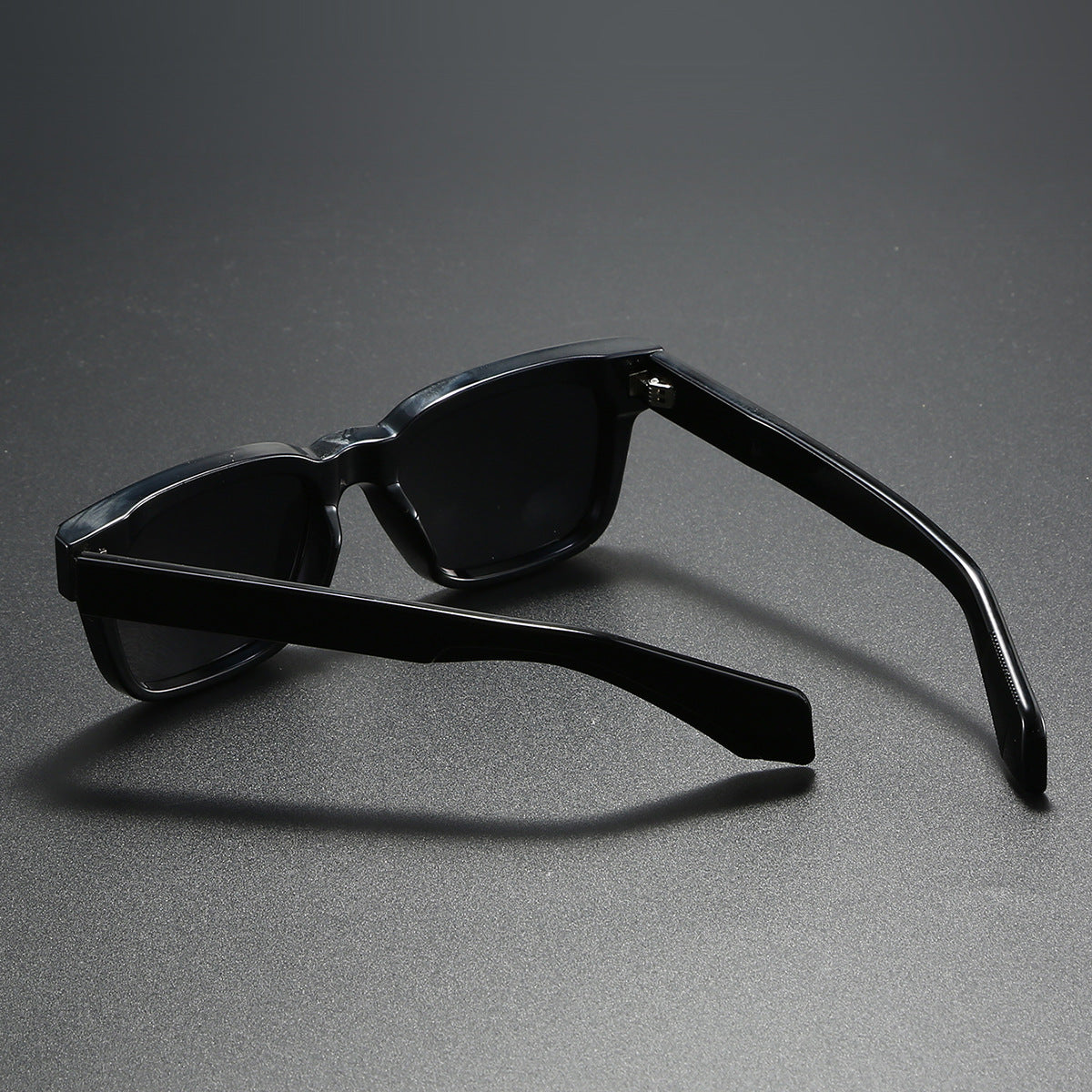 Damen quadratische Sonnenbrille mit markantem Schildpatt-Muster Brehn