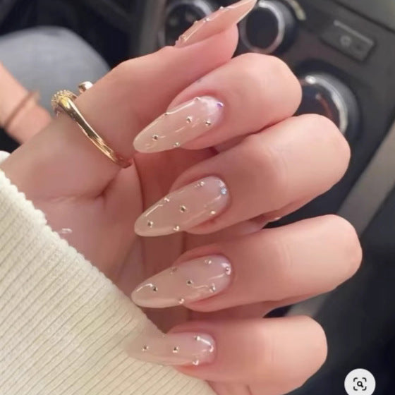 Elegante Nagelkunst Brehn