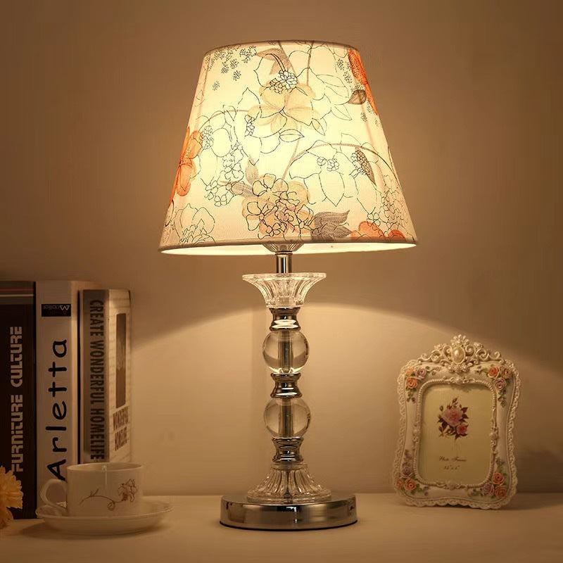 Elegante Blumenmuster Akzent Tischlampe