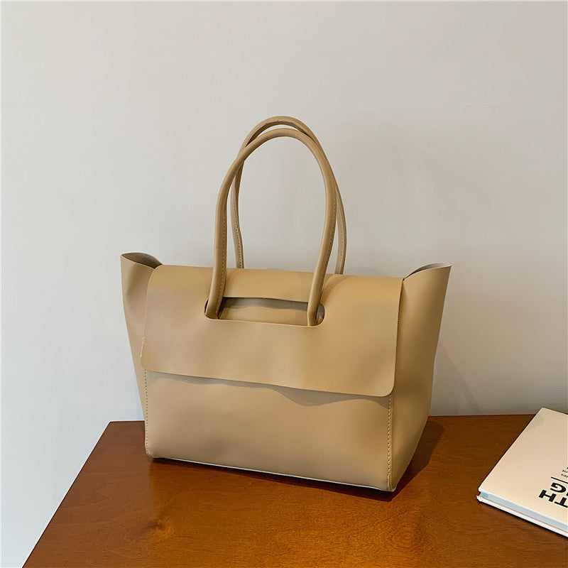 Moderne Minimalistische Schultertasche Brehn