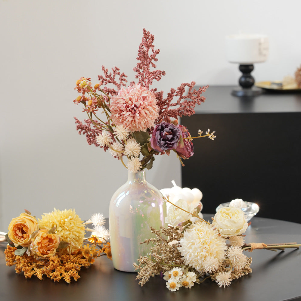 Trockenblumenstrauß Arrangement