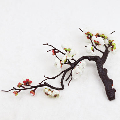 Dekorative Blumenarrangement für die Hausdekoration