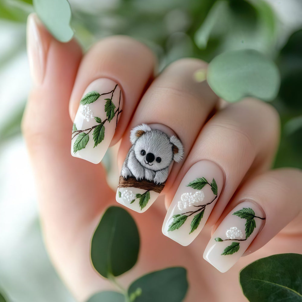 Kunstnägel im kreativen Panda-Design Brehn
