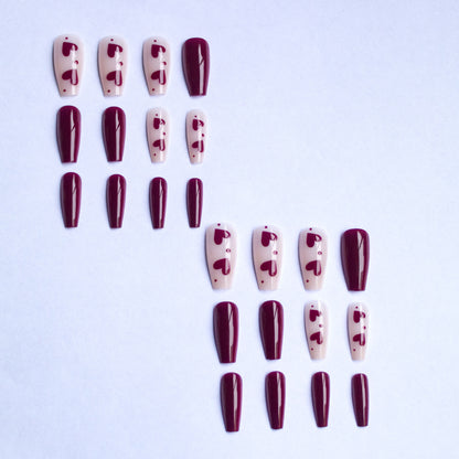 Künstlerisches Herz-Themen-Gel-Nagel-Set