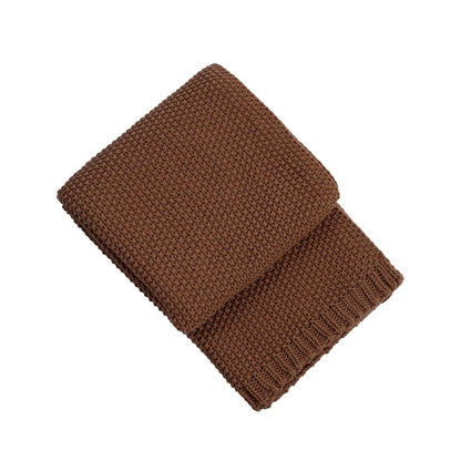 Gemütliche gestrickte Wurfdecke