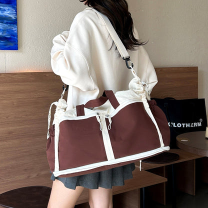 Vielseitige Wochenend-Reisetasche mit erweiterbaren Fächern Brehn
