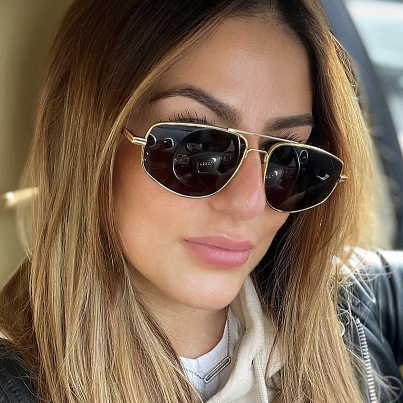 Damen geometrische Sonnenbrille mit hochwertigem Metallrahmen und polarisierenden Gläsern Brehn