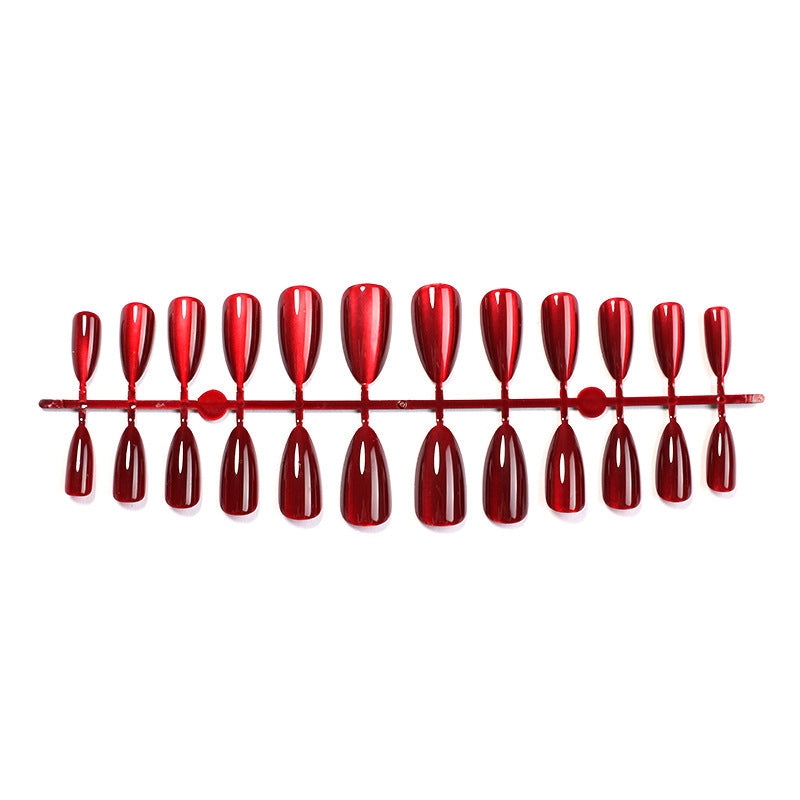 Kunstnagelset mit Hochglanz-Effekt Brehn