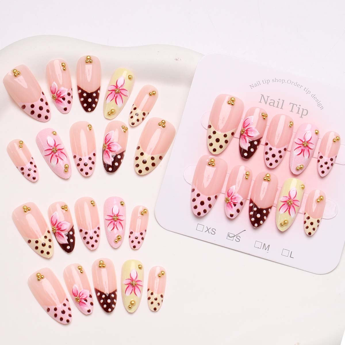 Künstlerische Blumendekor Press-On Nagelspitzen Brehn