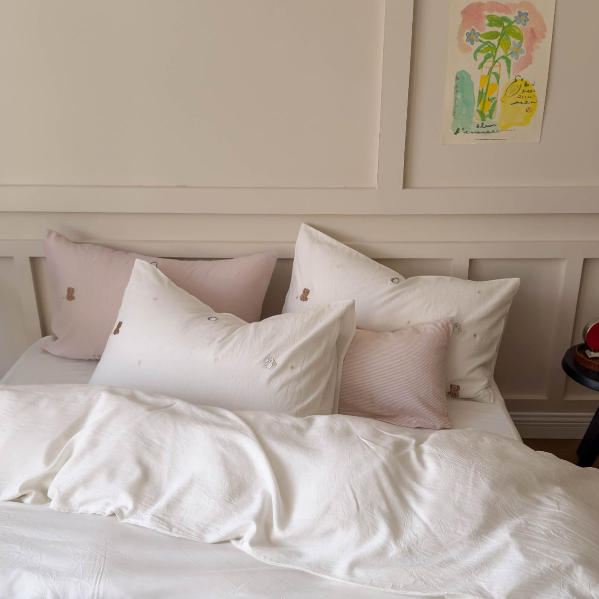 Bestickte botanische Baumwollsatin Bettwäsche Set mit Eckenbindern
