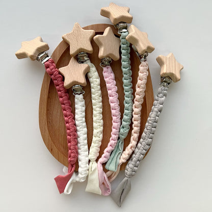 Geflochtener Baumwoll-Nuckelclip mit sicherer Holzstern-Klemme