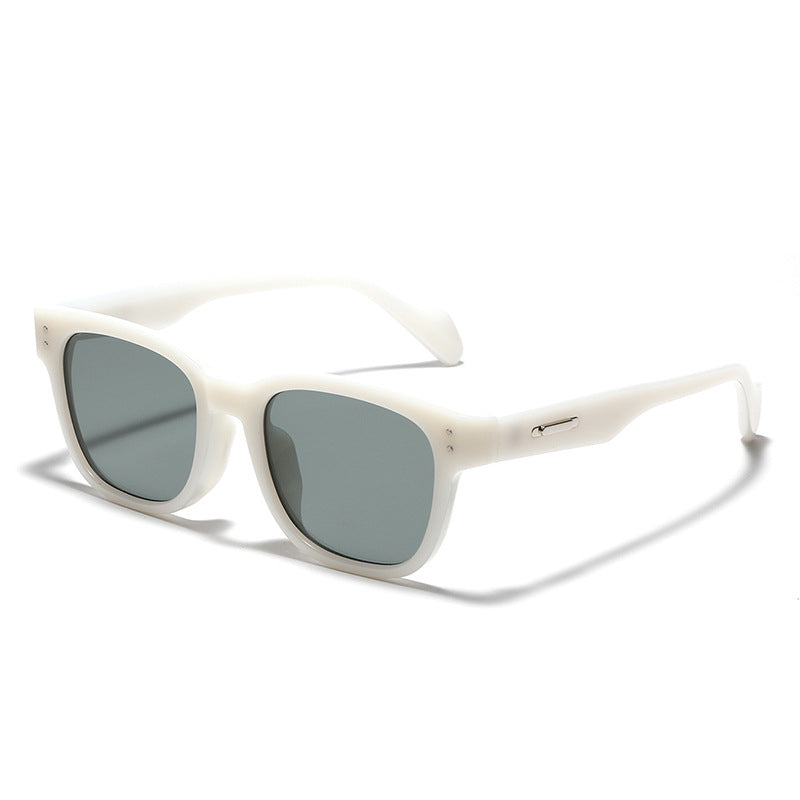 Damen quadratische Sonnenbrille mit komfortablem Sitz und stilvollem Design Brehn