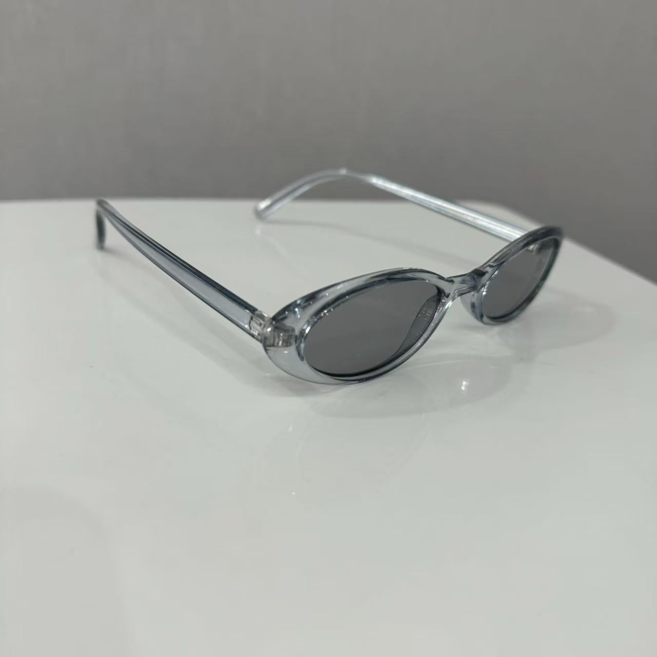 Retro-inspirierte ovale Sonnenbrille Brehn 1787812428