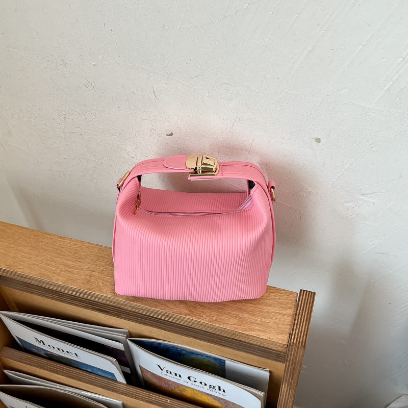 WoTextured Rippte Handtasche Brehn