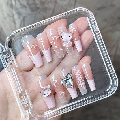 Stylische Press-On-Nageltips mit Leopardendesign Brehn