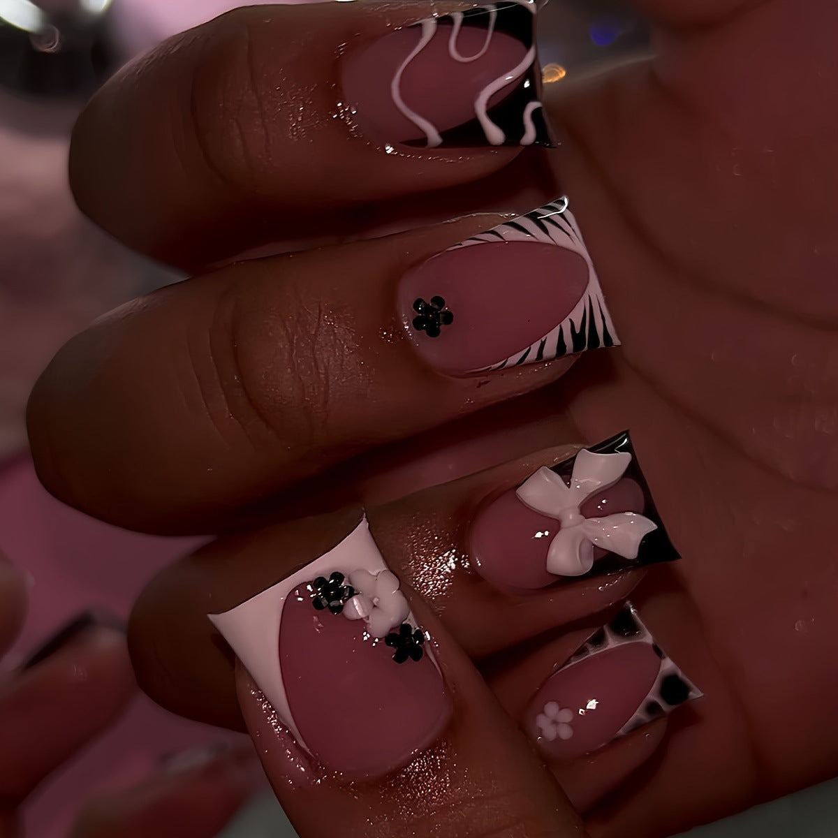 Einzigartige Künstlerische Nagelverlängerungen Brehn