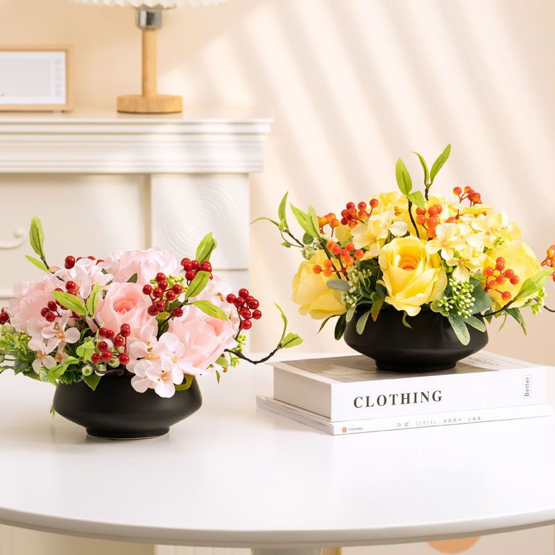 Lebensechte dekorative Blumenmittelstück