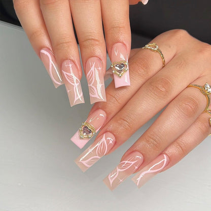 Glamouröse Glitzer-Stiletto Press-On Nägel Brehn