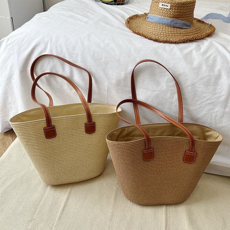 Klassische Strohtasche mit Lederakzenten Brehn