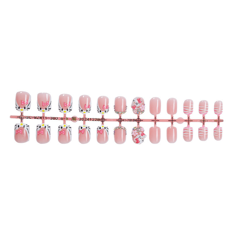 Künstlerisches Press-On Nagelset mit niedlichen Charakterdesigns Brehn