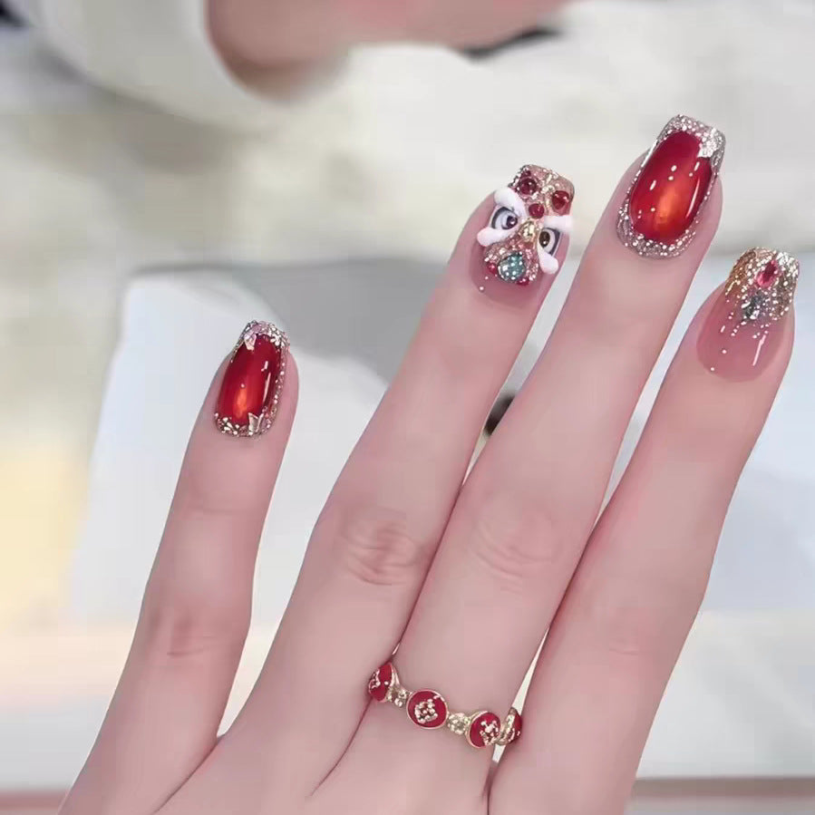 Künstlerische mit Strass veredelte Nagelverlängerungen Brehn
