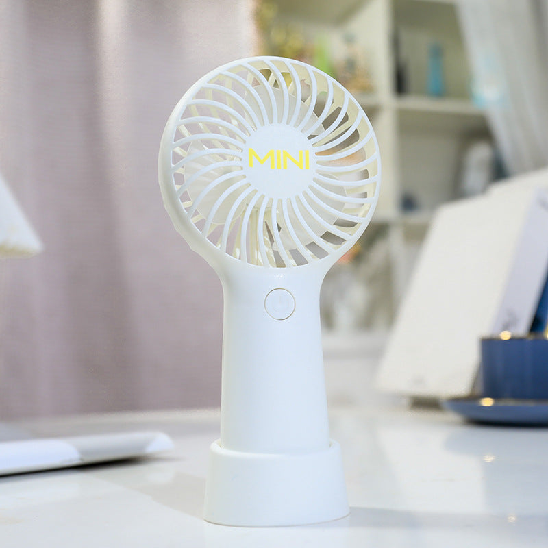 Damen Tragbarer Mini-Handventilator mit ergonomischem Design Brehn