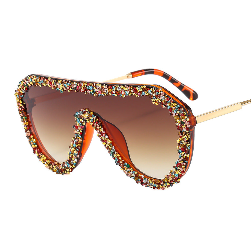Damen extravagante Oversized-Sonnenbrille mit Glamour-Rahmen Brehn