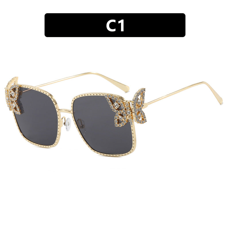 Damen extravagante Brille mit funkelnden Akzenten Brehn