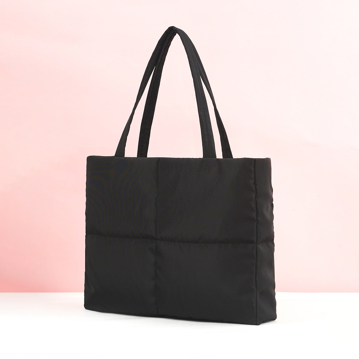 Moderne Kühltasche Im Stilvollen Design Brehn