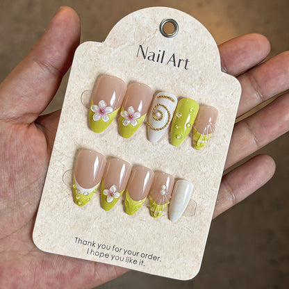 Künstlerisch gestaltetes Press-On Nagelset Brehn