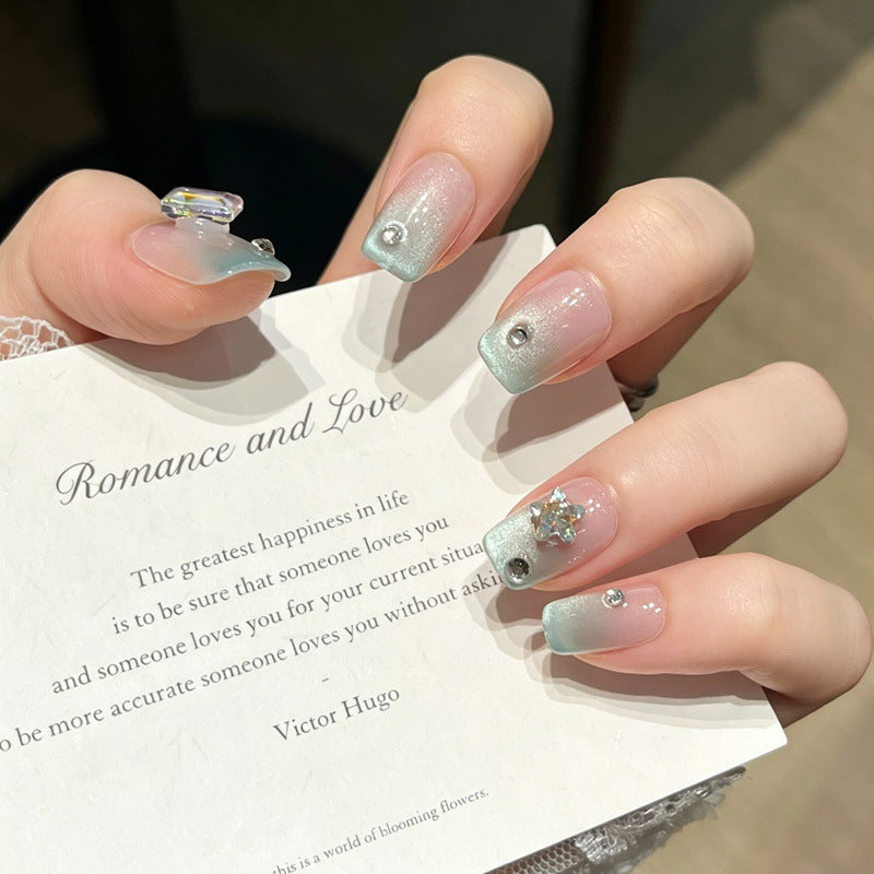Glitzerndes Press-On Nagelkunst Set Brehn