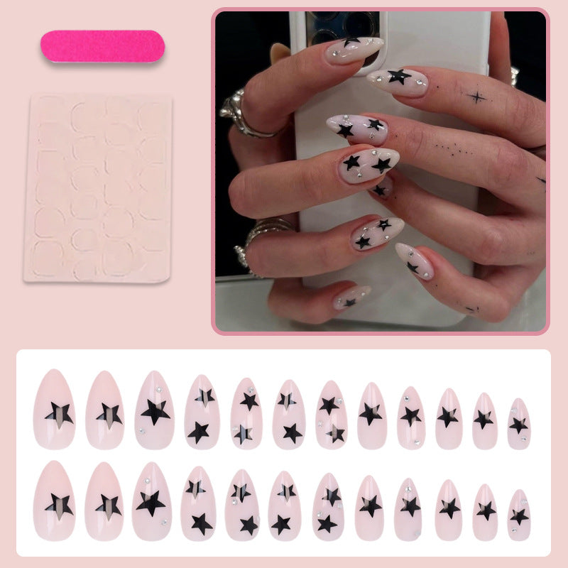Kunstnagelset mit verspielten Sternen-Designs Brehn