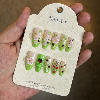 Botanisches Theme Press-On Nagelset Brehn