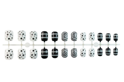 Kunstnagelset mit kreativen Schwarz-Weiß-Designs Brehn